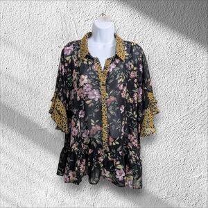Umgee Floral Animal Print Oversized Blouse Short Flutter Sleeves Ruffle Hem L